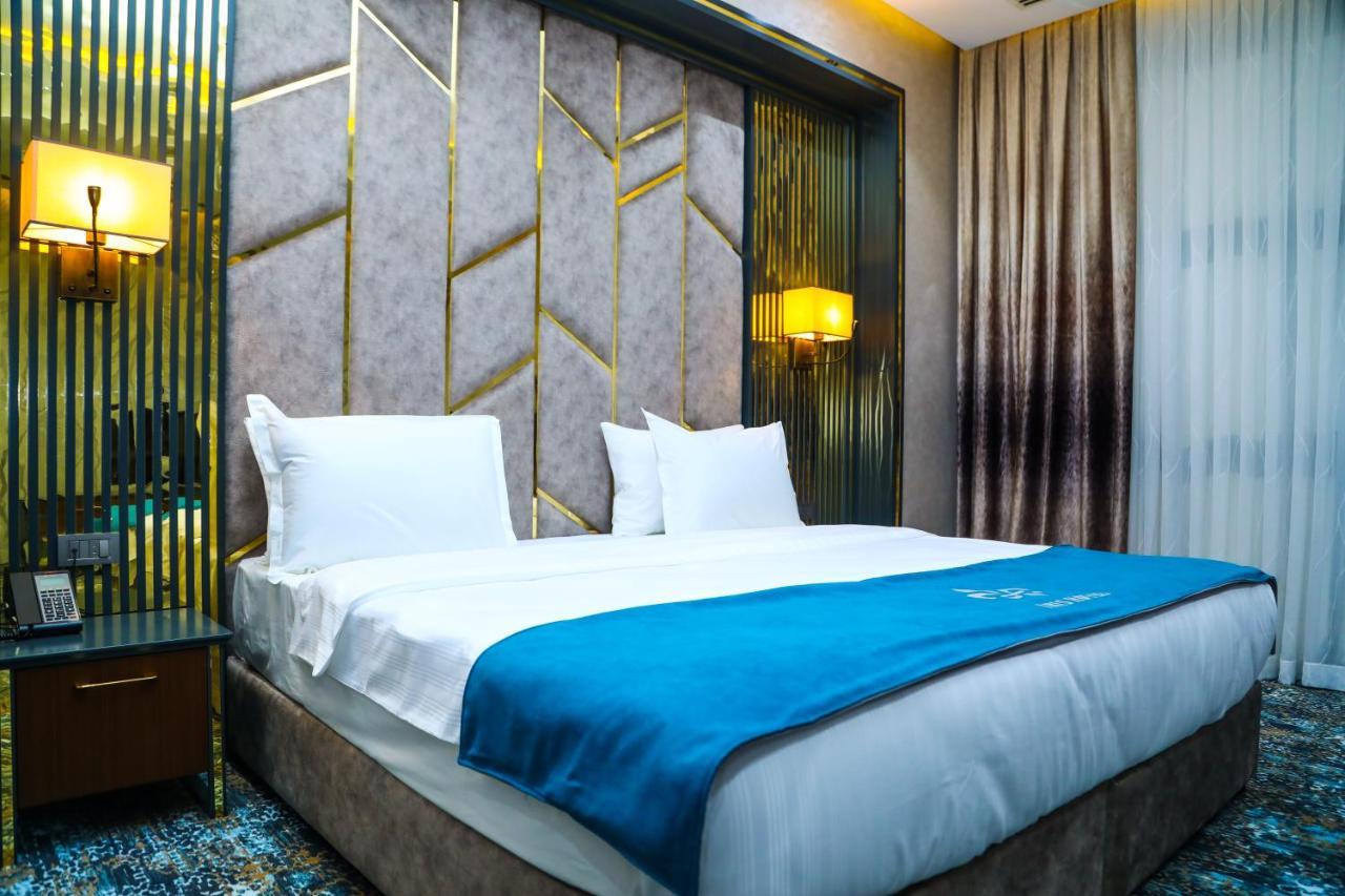 Iris Hotel Baku - Halal Hotel エクステリア 写真