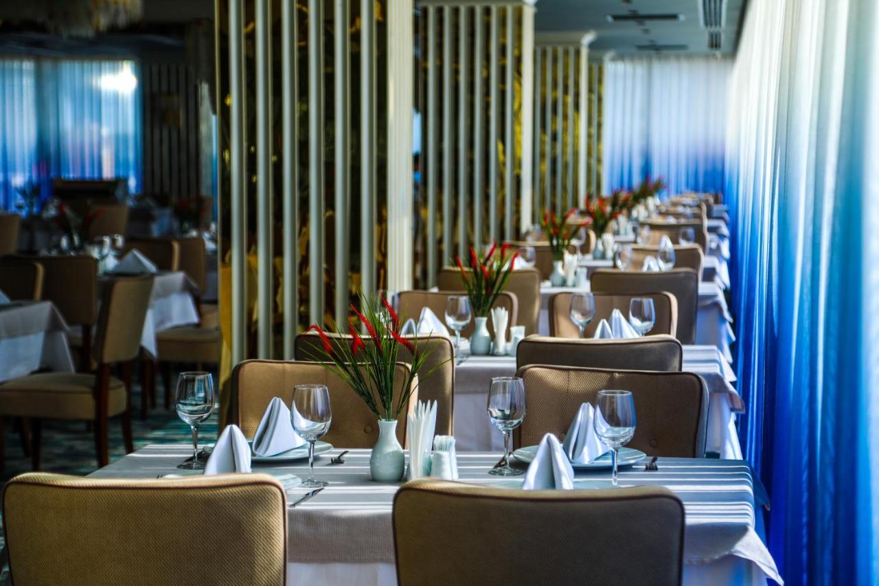 Iris Hotel Baku - Halal Hotel エクステリア 写真