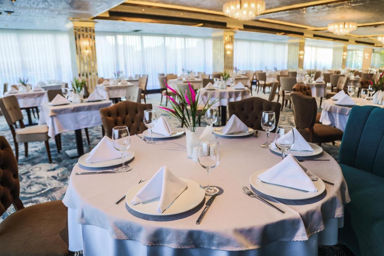 Iris Hotel Baku - Halal Hotel エクステリア 写真