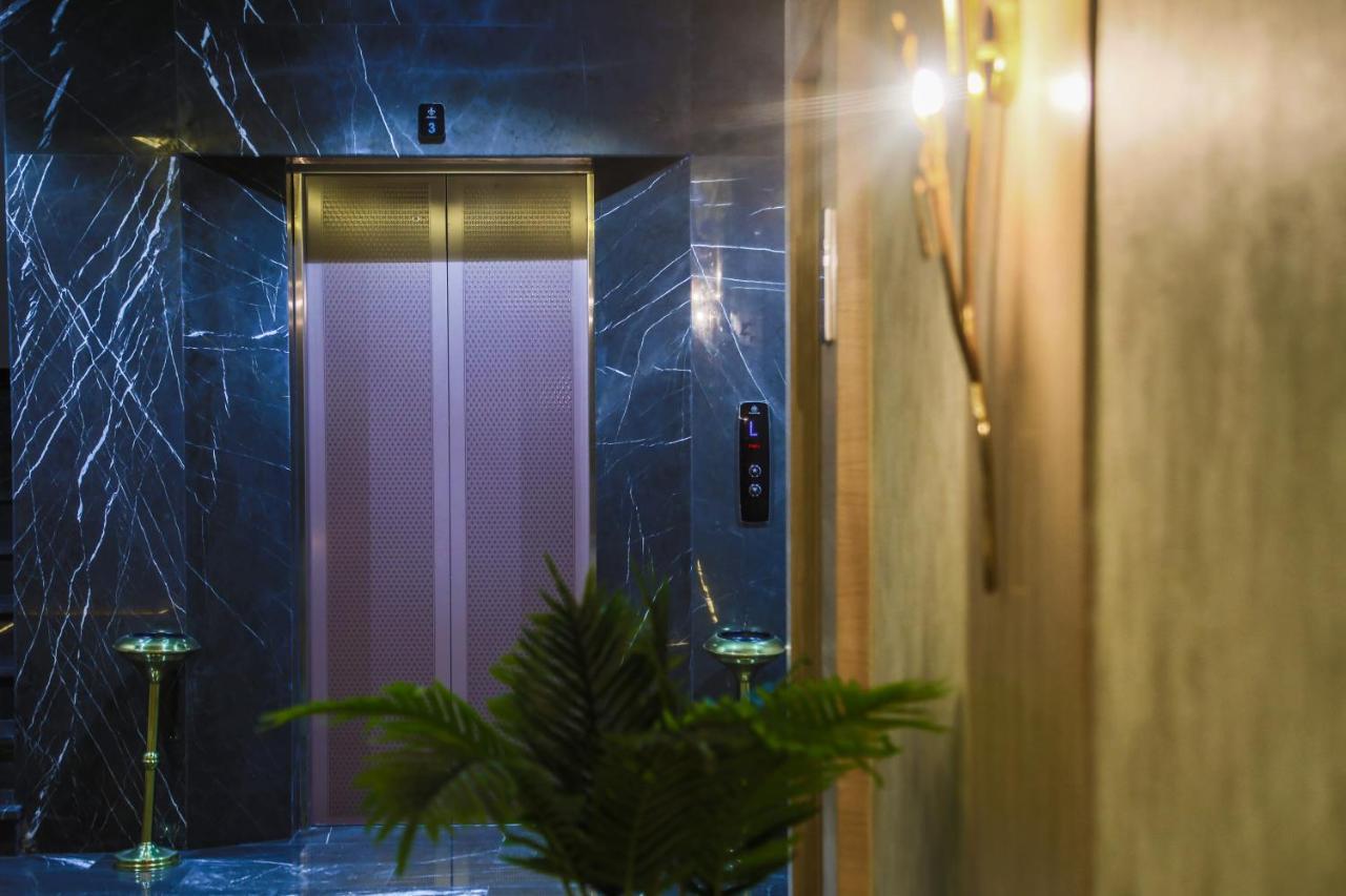 Iris Hotel Baku - Halal Hotel エクステリア 写真