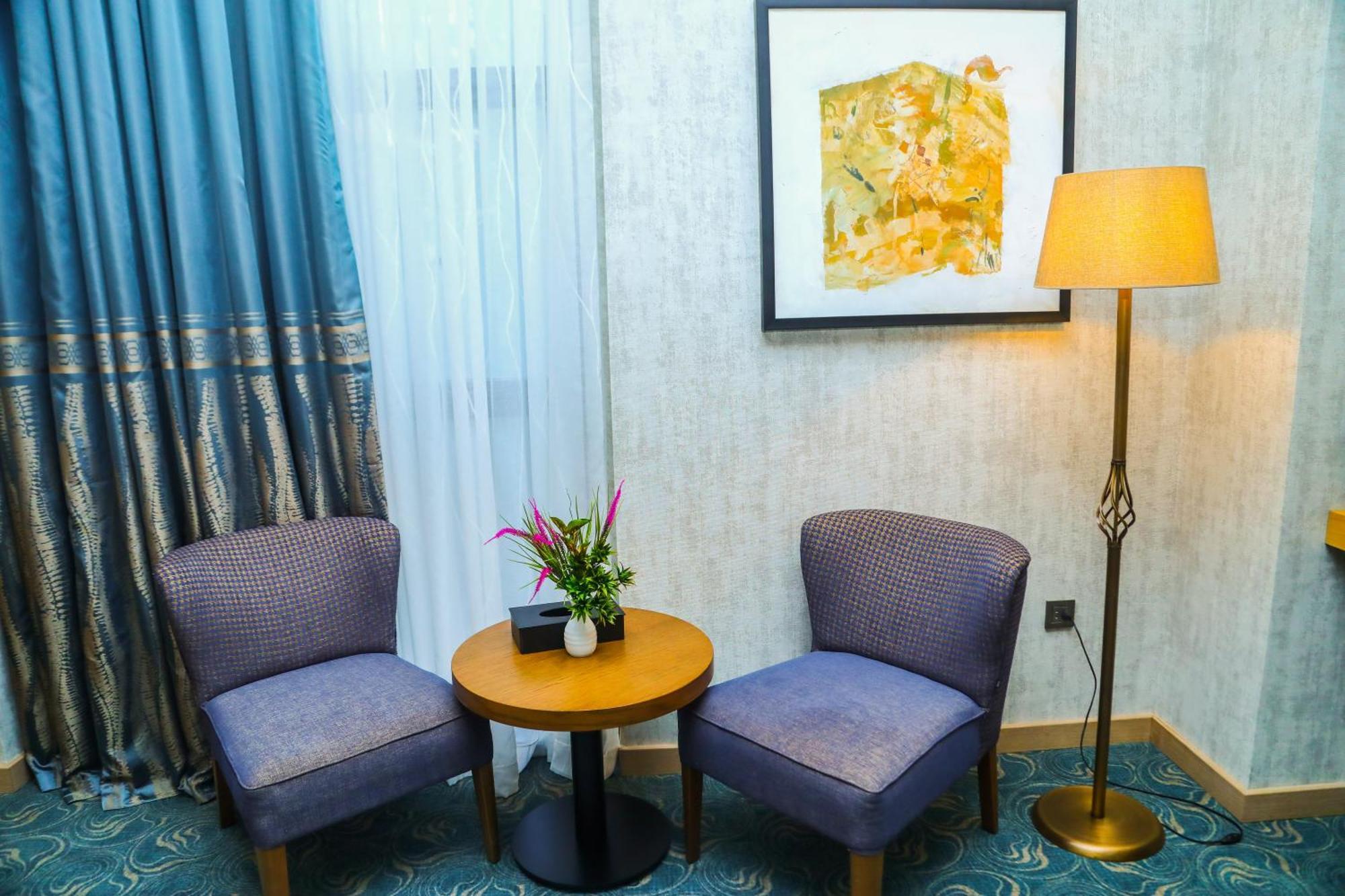 Iris Hotel Baku - Halal Hotel エクステリア 写真